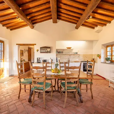 Vakantieboerderij Savignola Paolina *